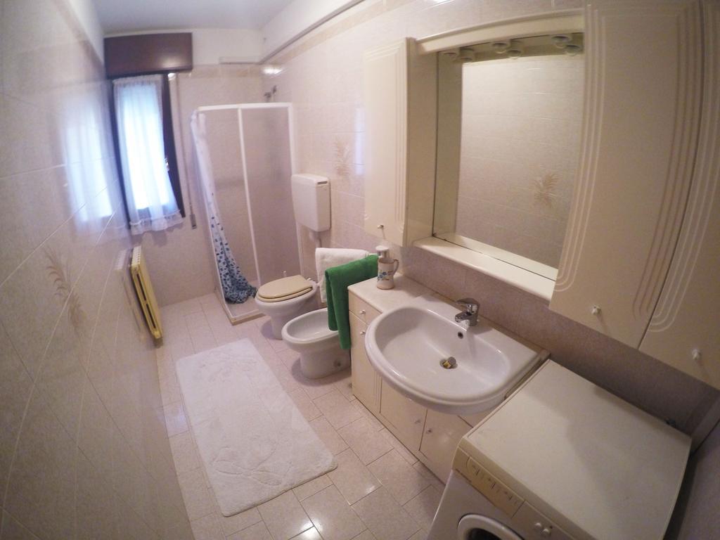 Caorle Economy Apartments Habitación foto