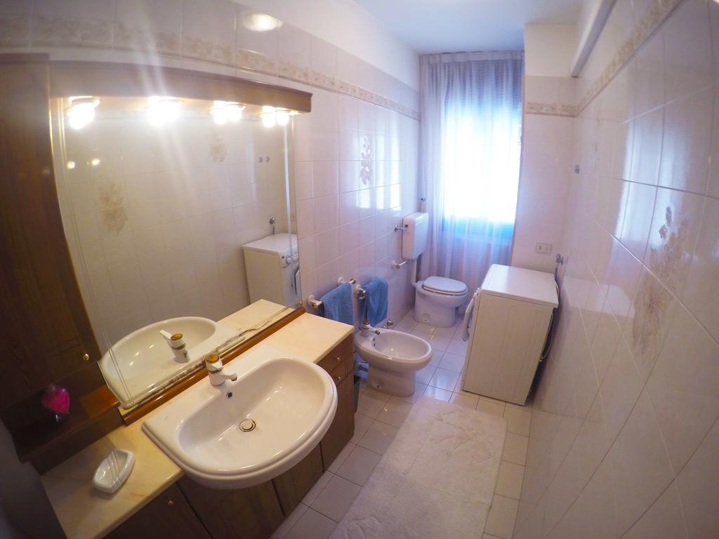 Caorle Economy Apartments Habitación foto