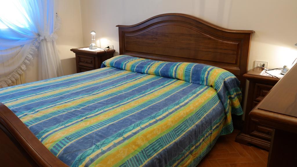 Caorle Economy Apartments Habitación foto